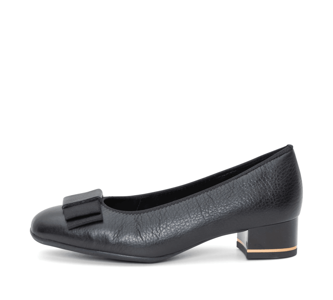 Ara Shoes Garnet Women's Bow Block Heel Pump 35mm - Black 85 12-11884-85