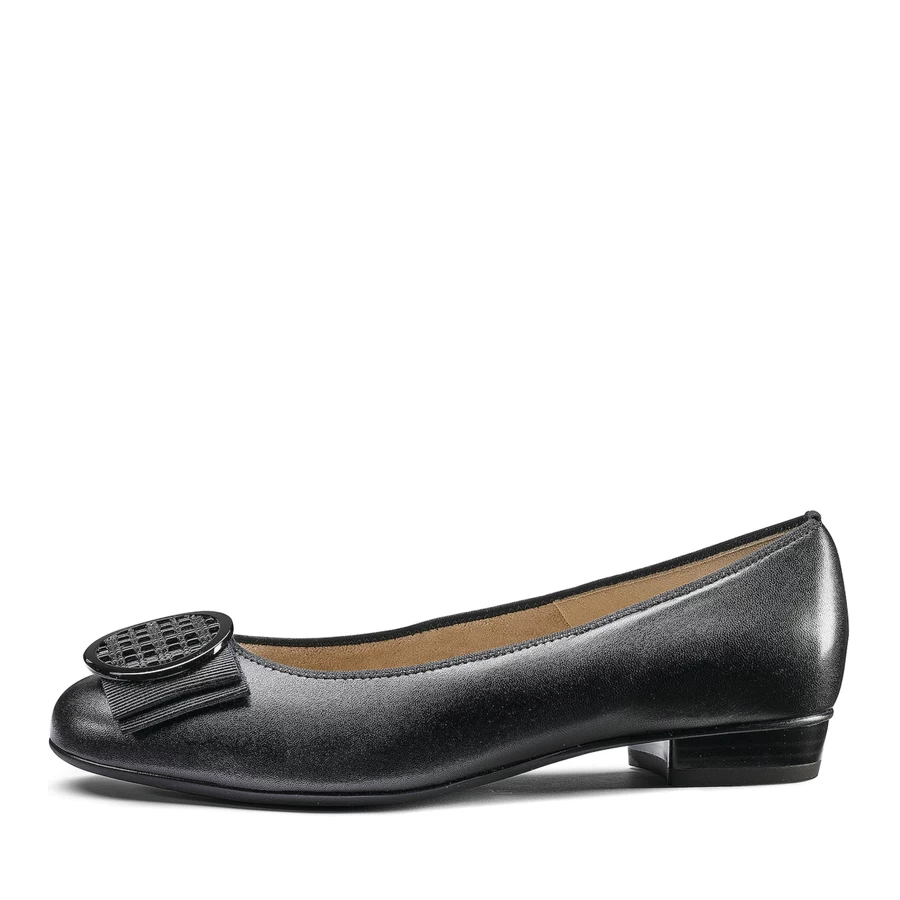 Ara Shoes Bambi Women's Ornament Ballet Flat